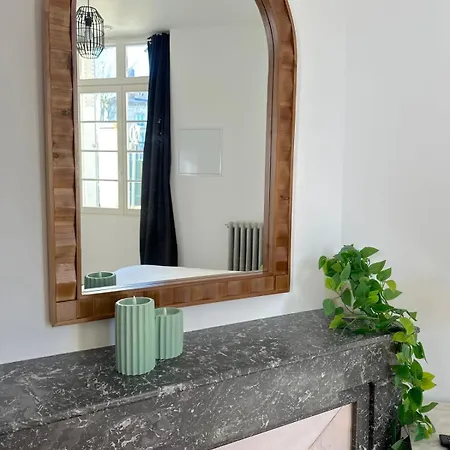 Chopin's - Cozy In The Heart Of The Historic Center Of Senlis (Oise)